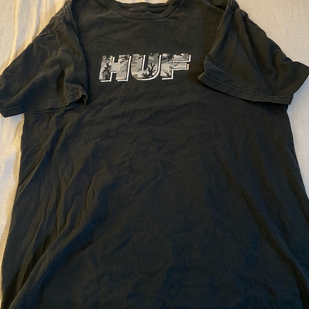 HUF tshirt